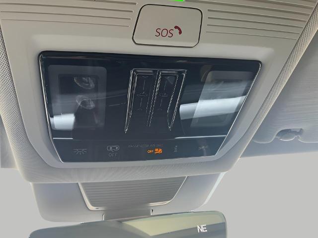 2025 Volkswagen Tiguan Vehicle Photo in Oshkosh, WI 54904