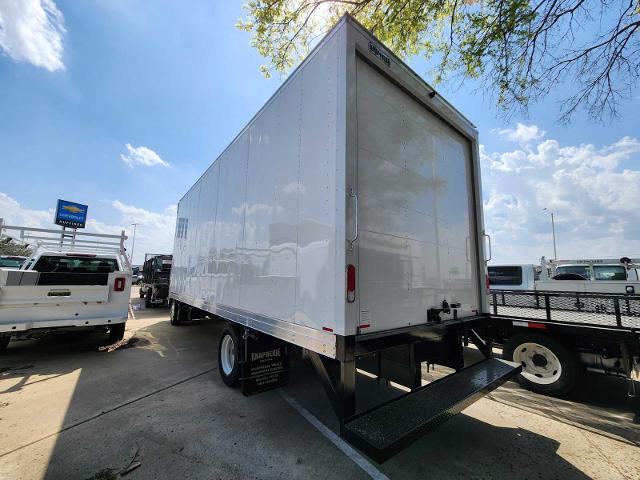 2024 Chevrolet 5500 XD LCF Diesel Vehicle Photo in LEWISVILLE, TX 75067