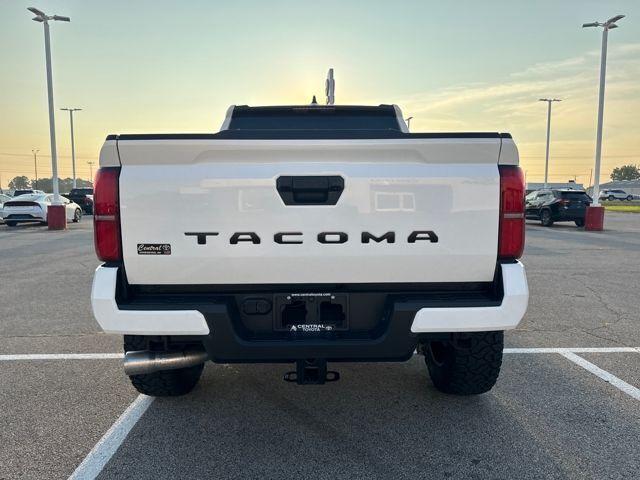 2025 Toyota Tacoma 4WD Vehicle Photo in Jonesboro, AR 72404