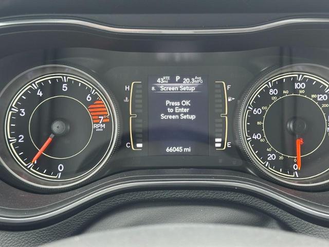 2020 Jeep Cherokee Vehicle Photo in COLUMBIA, MO 65203-3903