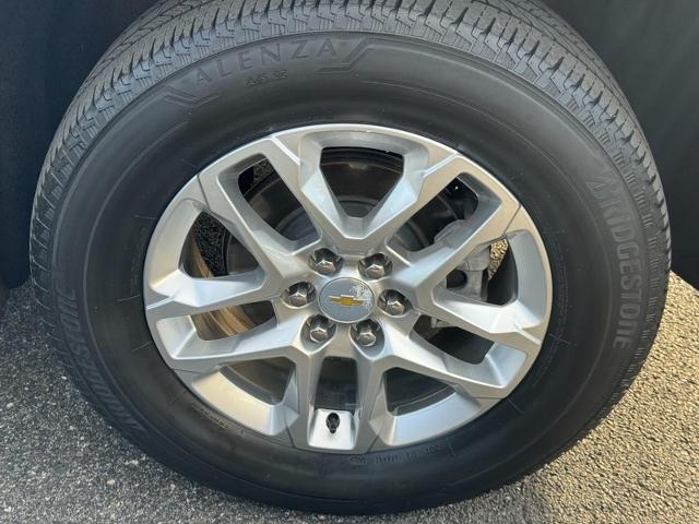 2023 Chevrolet Traverse Vehicle Photo in COLUMBIA, MO 65203-3903