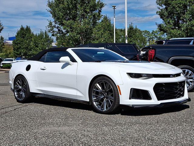 2022 Chevrolet Camaro Vehicle Photo in DANBURY, CT 06810-5034