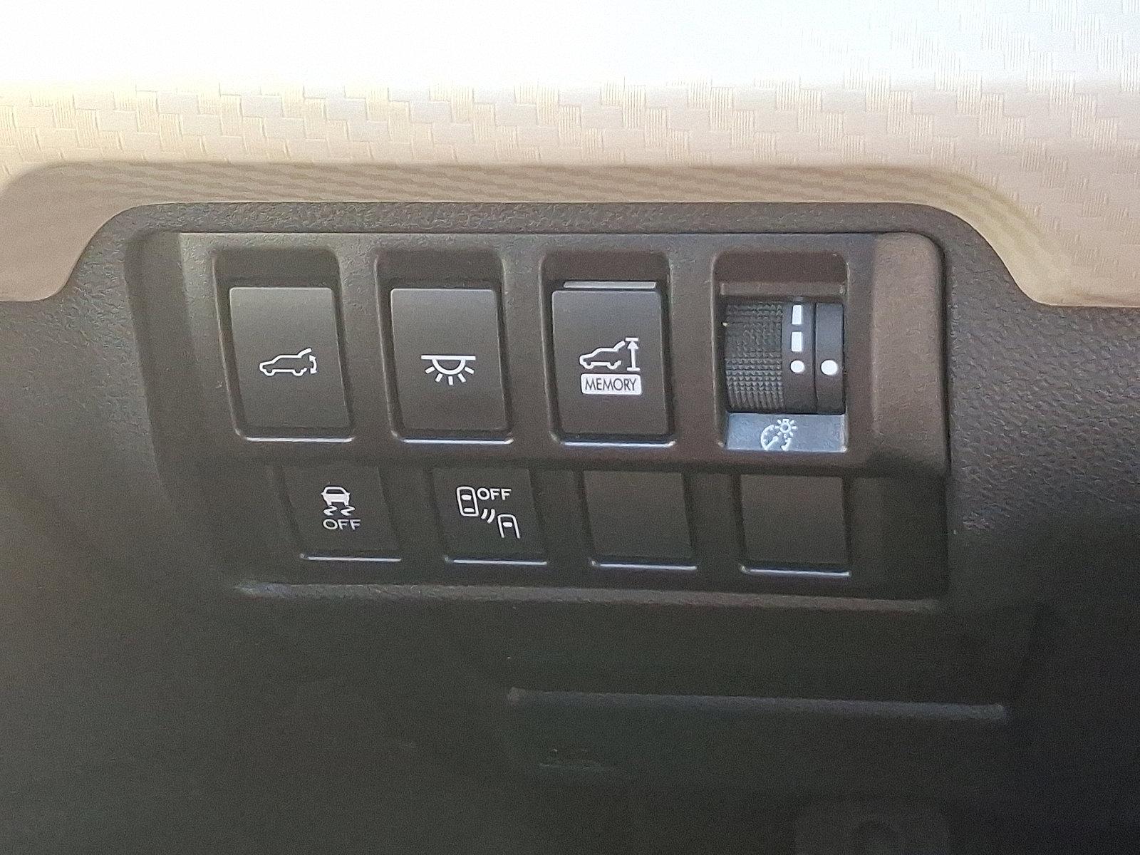 2022 Subaru Ascent Vehicle Photo in Trevose, PA 19053