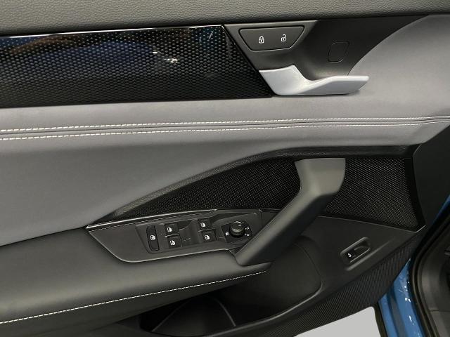 2025 Volkswagen Tiguan Vehicle Photo in Appleton, WI 54913