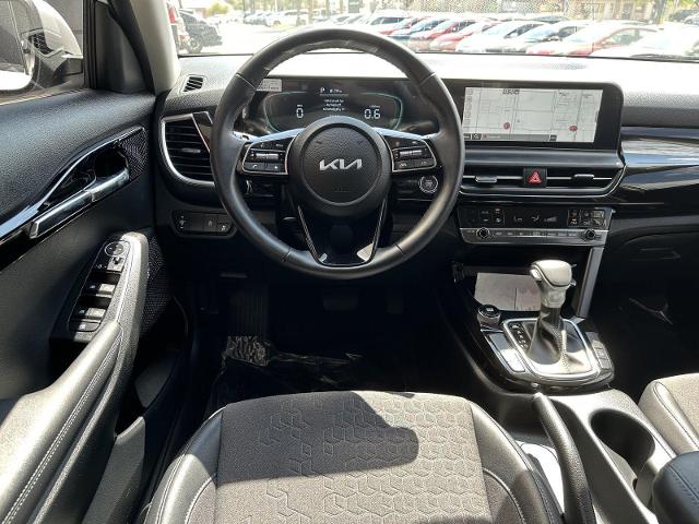 2025 Kia Seltos Vehicle Photo in Tucson, AZ 85712