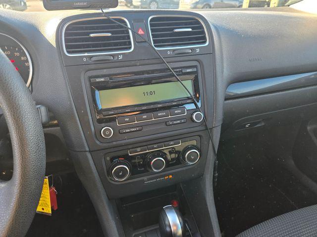 2011 Volkswagen Jetta SportWagen Vehicle Photo in Puyallup, WA 98371