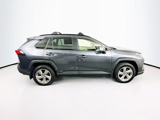 2019 Toyota RAV4 Vehicle Photo in Flemington, NJ 08822