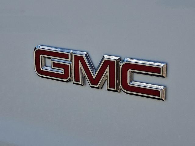 2023 GMC Savana Cargo 2500 Vehicle Photo in DANBURY, CT 06810-5034
