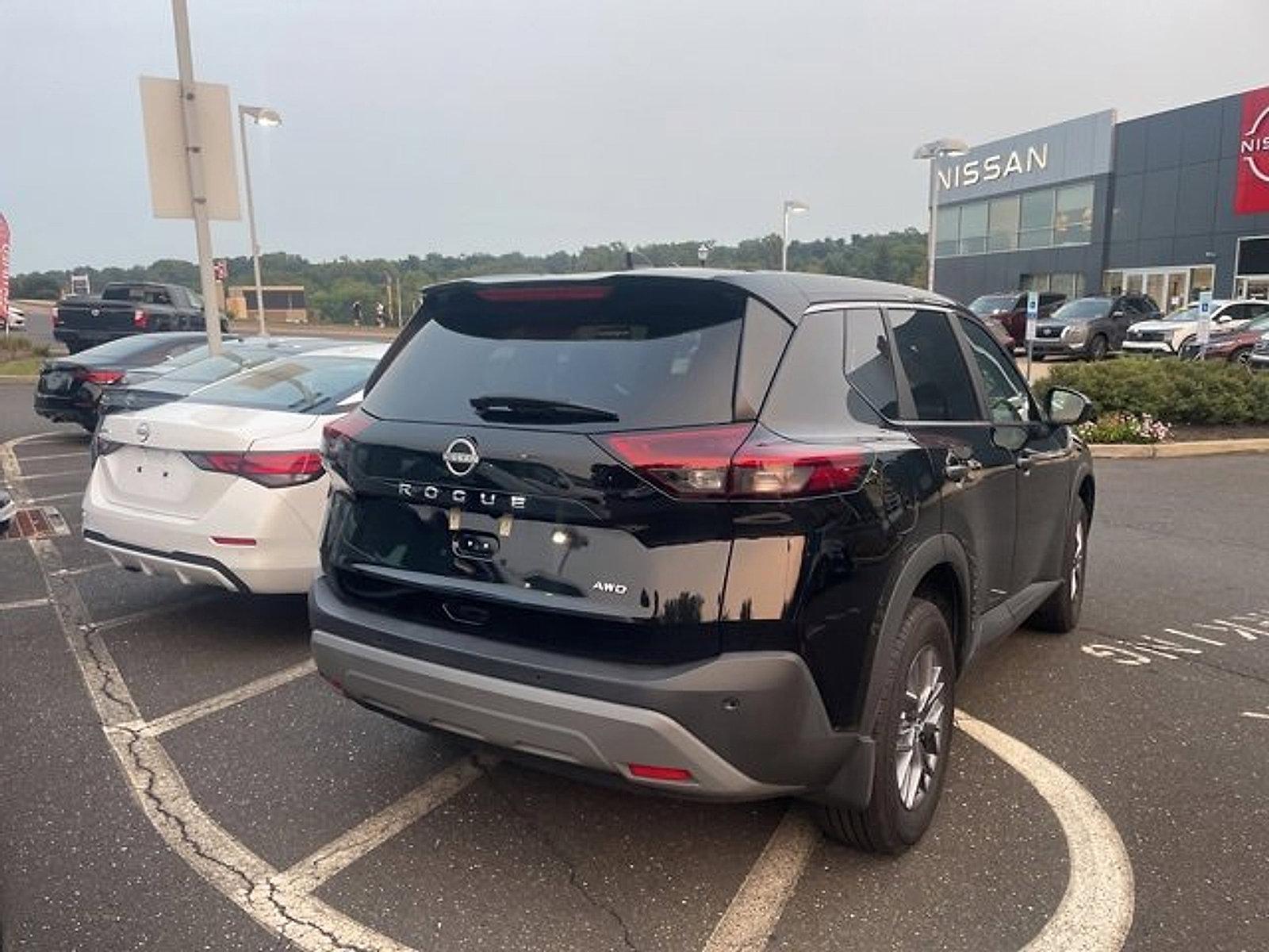 2023 Nissan Rogue Vehicle Photo in Jenkintown, PA 19046