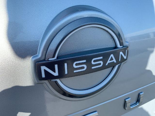 2022 Nissan Rogue Vehicle Photo in MOON TOWNSHIP, PA 15108-2571