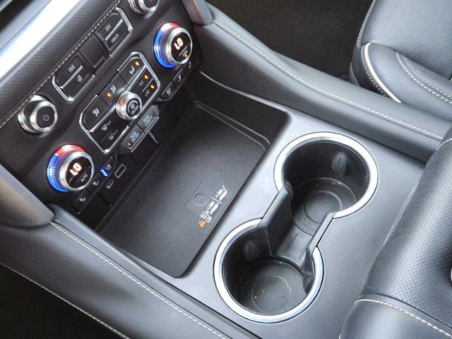 2022 GMC Yukon Vehicle Photo in DENTON, TX 76210-9321
