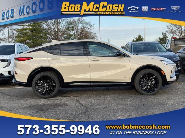 2026 Buick Envista Vehicle Photo in COLUMBIA, MO 65203-3903