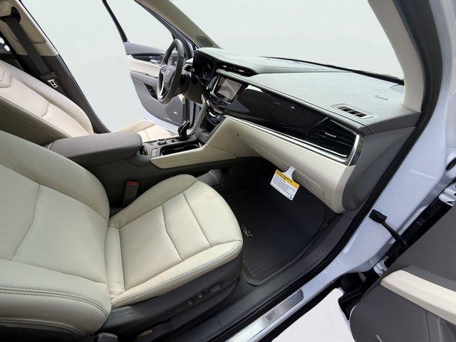 2025 Cadillac XT6 Vehicle Photo in LEOMINSTER, MA 01453-2952