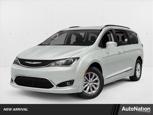 2017 Chrysler Pacifica Vehicle Photo in Tampa, FL 33614