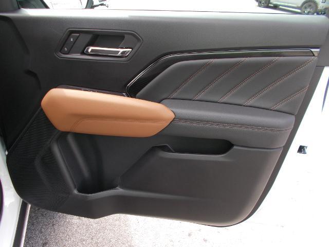 2026 GMC Canyon Vehicle Photo in LOWELL, MA 01852-4336