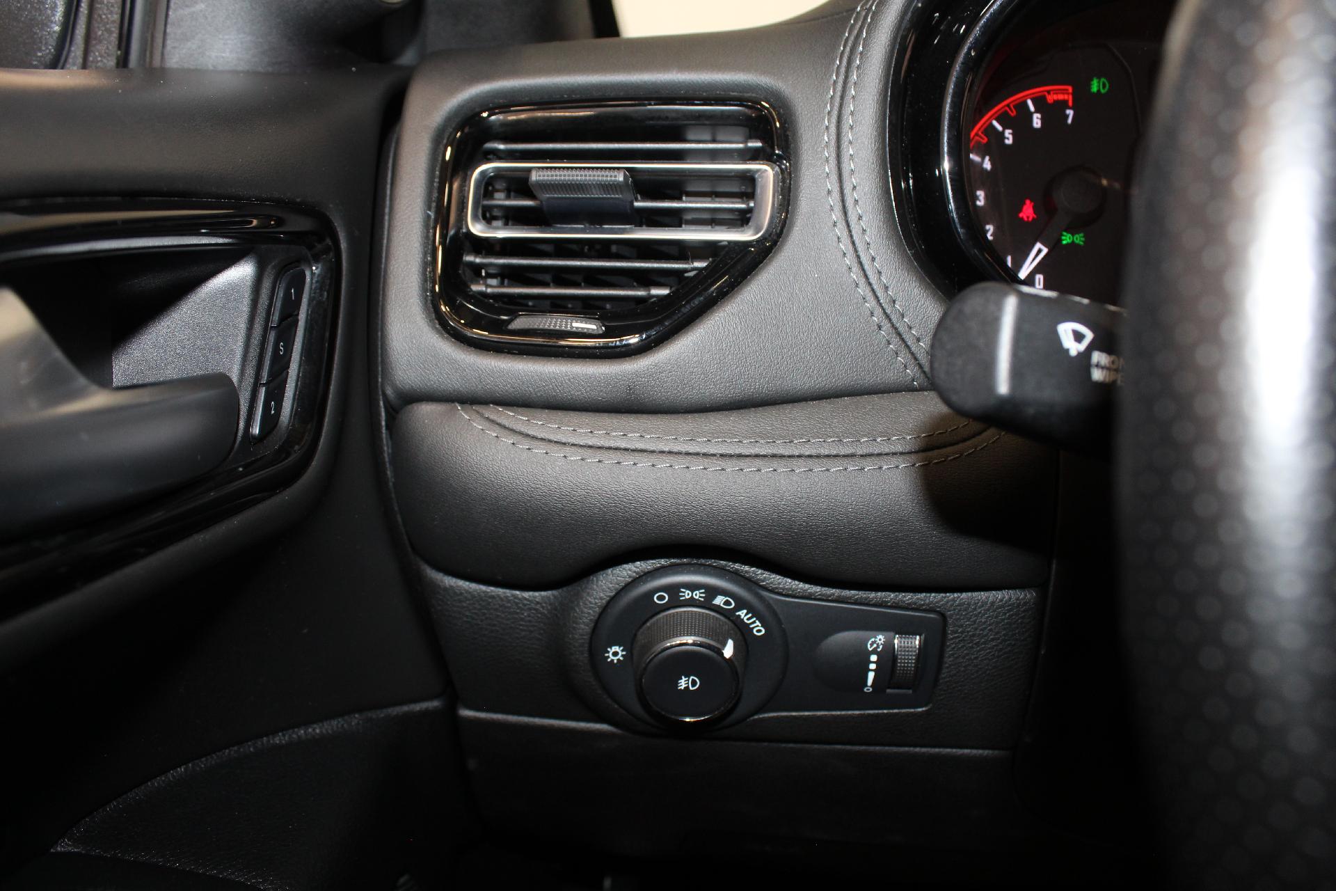 2022 Dodge Durango Vehicle Photo in NORTHAMPTON, MA 01060-1120