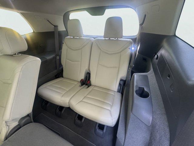 2024 Cadillac XT6 Vehicle Photo in LEOMINSTER, MA 01453-2952