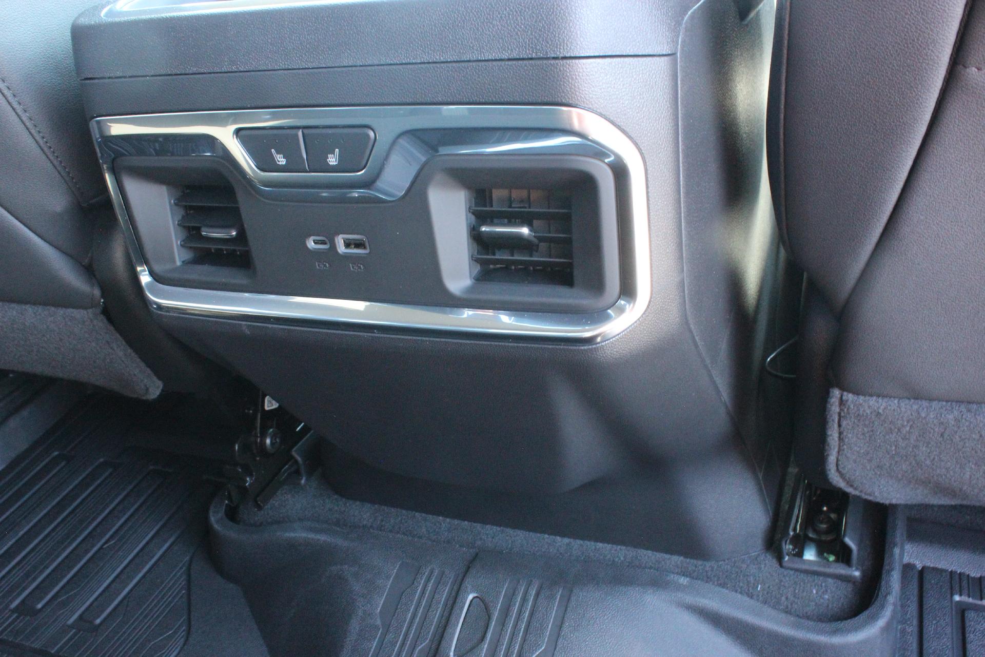 2026 GMC Sierra 1500 Vehicle Photo in AURORA, CO 80012-4011