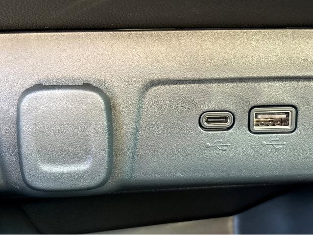 2025 Chevrolet Trax Vehicle Photo in POOLER, GA 31322-3252