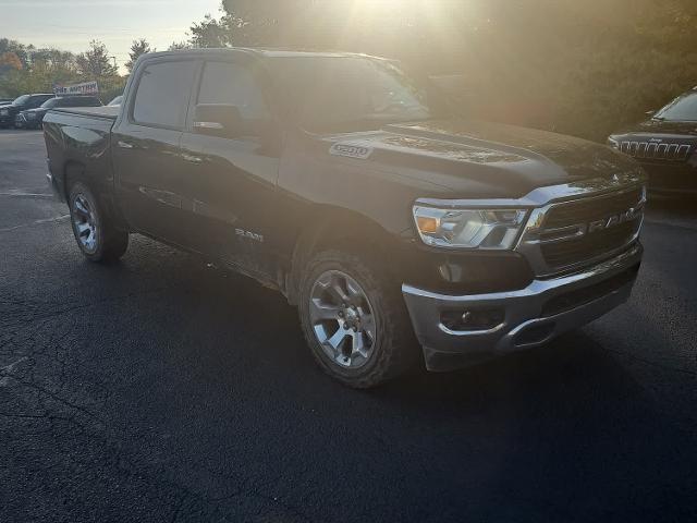 2019 Ram 1500 Vehicle Photo in MOON TOWNSHIP, PA 15108-2571