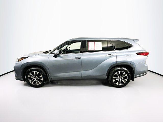 2021 Toyota Highlander Vehicle Photo in Flemington, NJ 08822