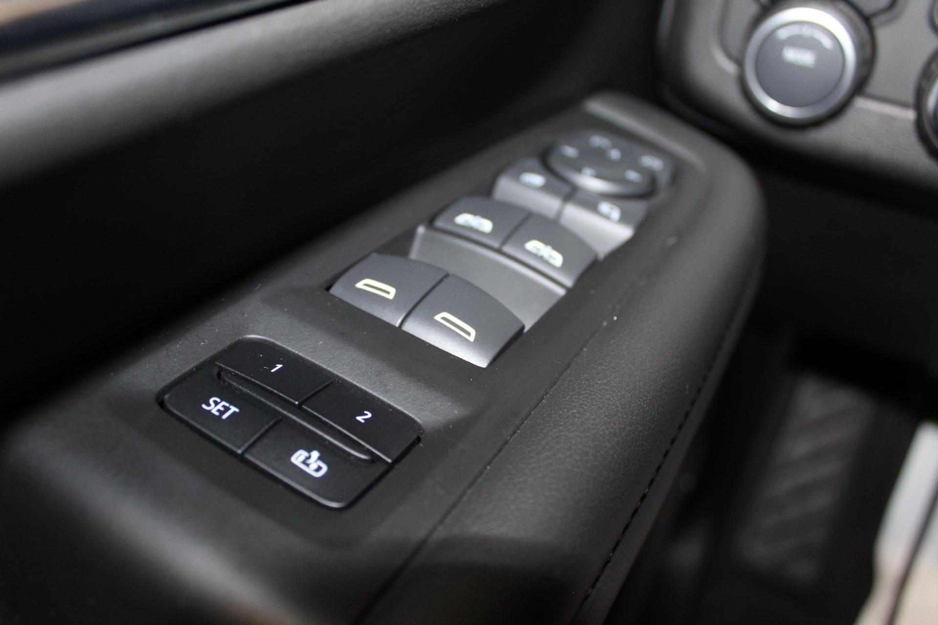 2022 Chevrolet Tahoe Vehicle Photo in NORTHAMPTON, MA 01060-1120