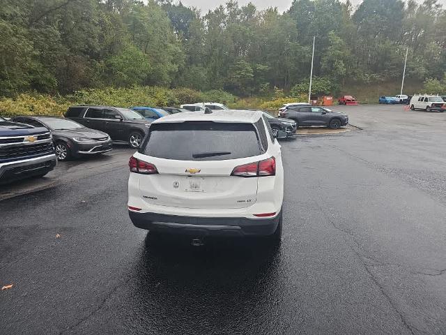 2022 Chevrolet Equinox Vehicle Photo in MOON TOWNSHIP, PA 15108-2571