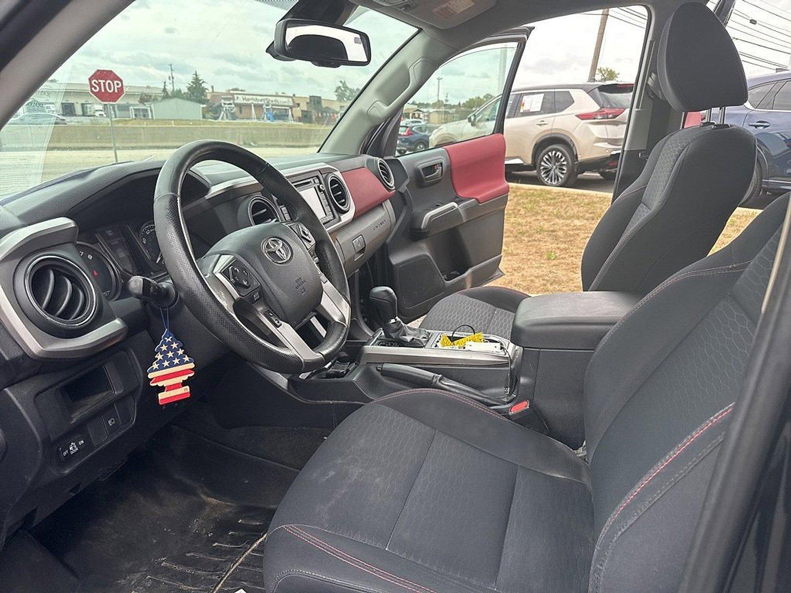 2019 Toyota Tacoma 4WD Vehicle Photo in Harrisburg, PA 17111