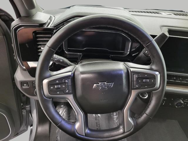 2024 Chevrolet Silverado 1500 Vehicle Photo in NEENAH, WI 54956-2243