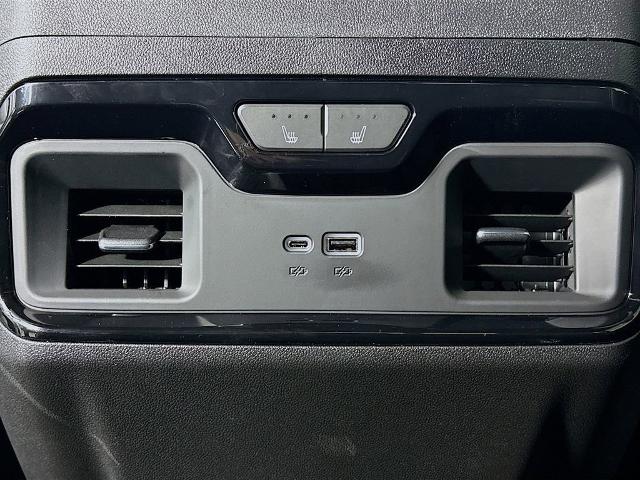 2026 GMC Sierra 3500 HD Vehicle Photo in PUYALLUP, WA 98371-4149