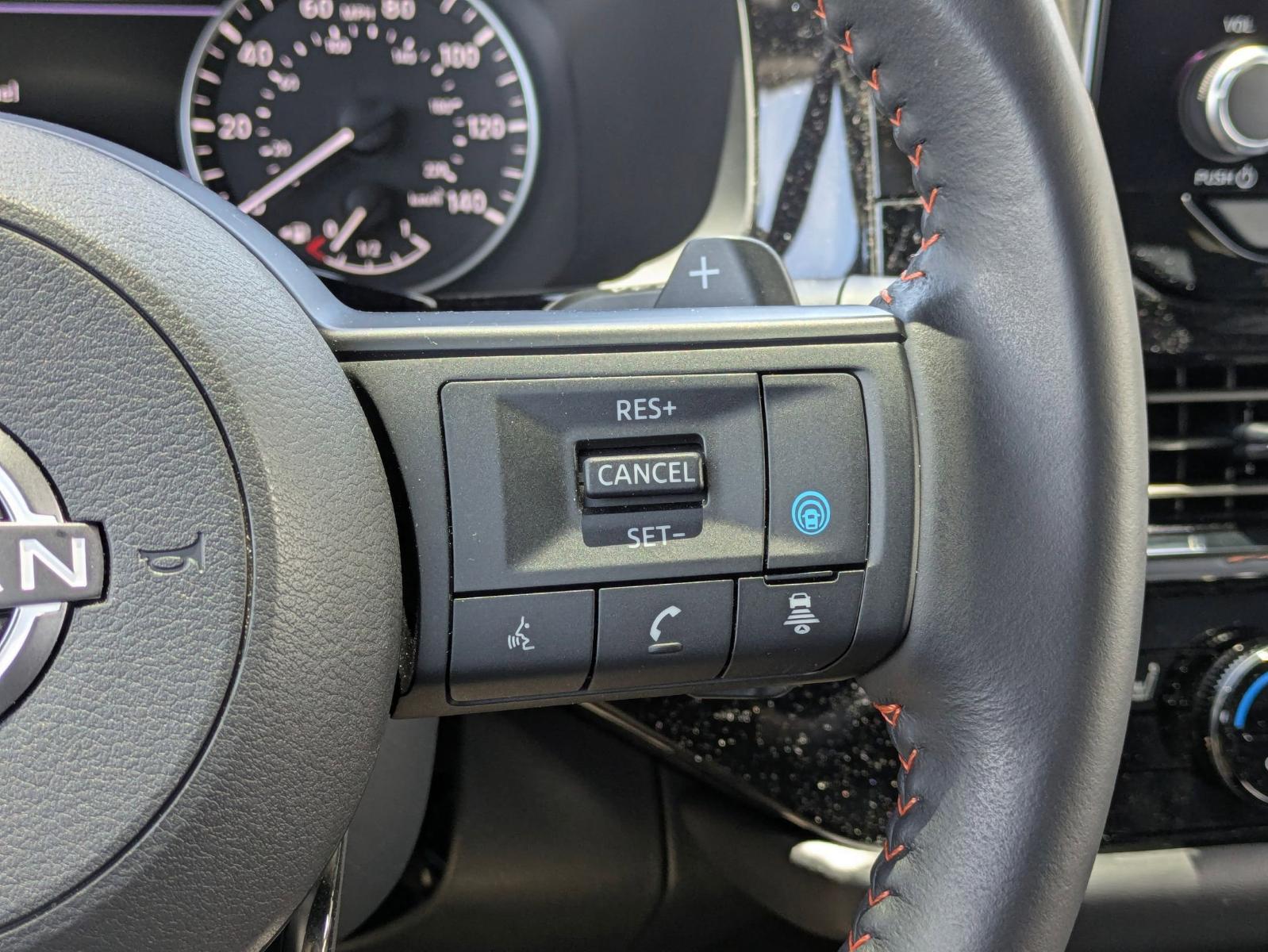 2025 Nissan Pathfinder Vehicle Photo in Seguin, TX 78155