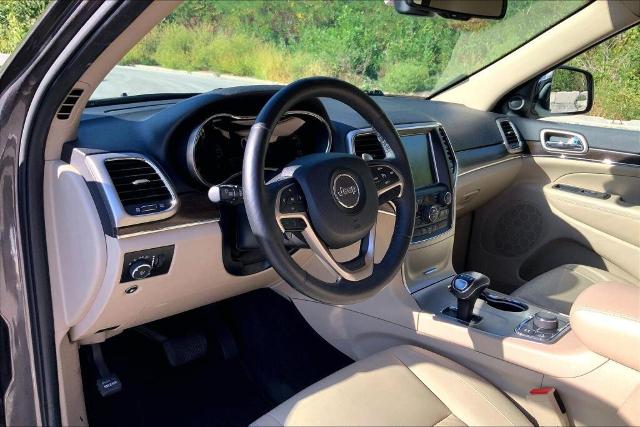2014 Jeep Grand Cherokee Vehicle Photo in Kansas City, MO 64114