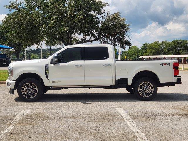 2024 Ford Super Duty F-250 SRW Vehicle Photo in Decatur, TX 76234