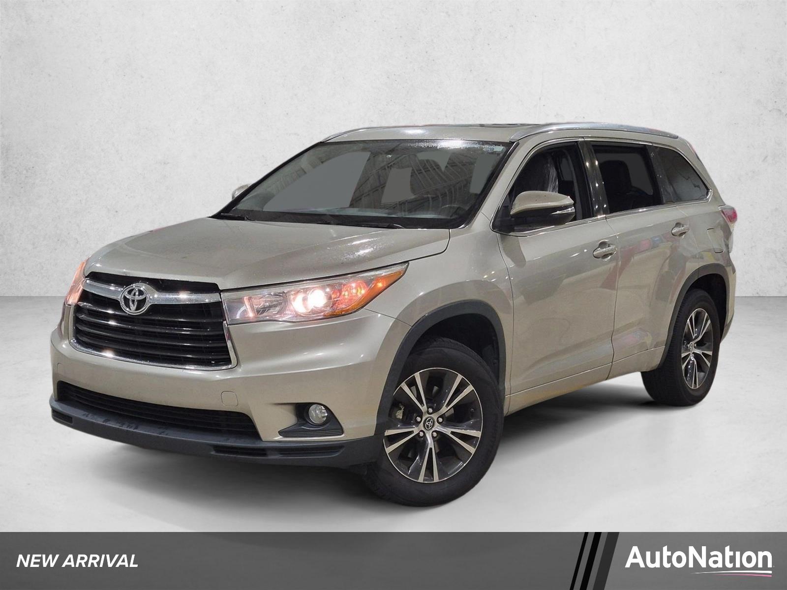 2016 Toyota Highlander Vehicle Photo in Davie, FL 33331