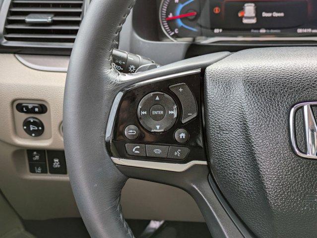 2022 Honda Pilot Vehicle Photo in San Antonio, TX 78209