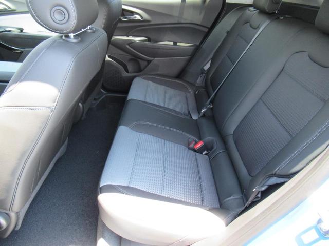 2025 Chevrolet Trax Vehicle Photo in LEESBURG, FL 34788-4022