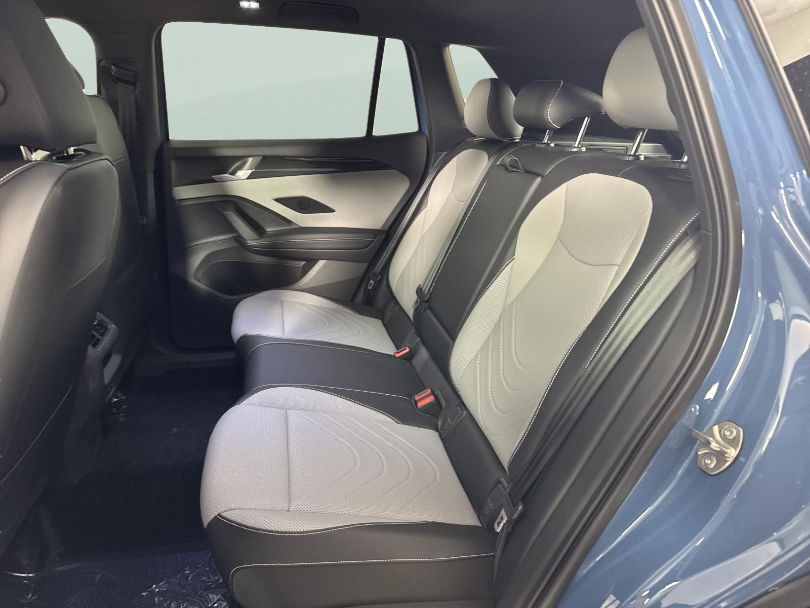 2025 Volkswagen Tiguan Vehicle Photo in Georgetown, TX 78626