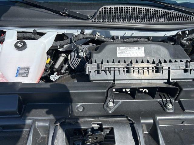 2025 GMC Savana Cargo 3500 Vehicle Photo in SAINT CLAIRSVILLE, OH 43950-8512