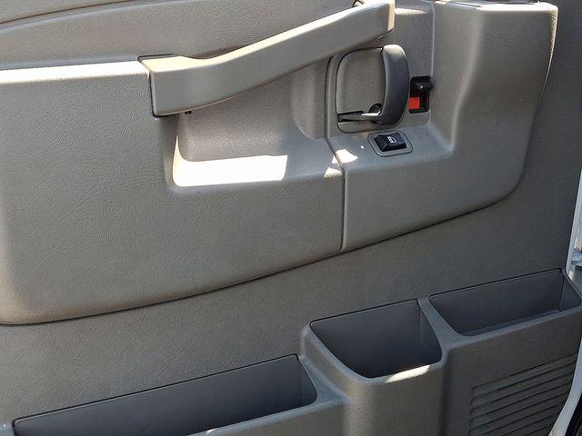 2023 Chevrolet Express Cargo 2500 Vehicle Photo in DANBURY, CT 06810-5034