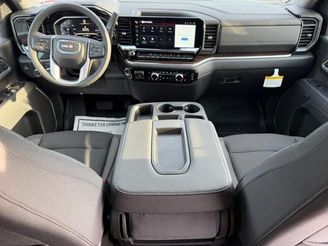 2025 GMC Sierra 2500 HD Vehicle Photo in COLUMBIA, MO 65203-3903