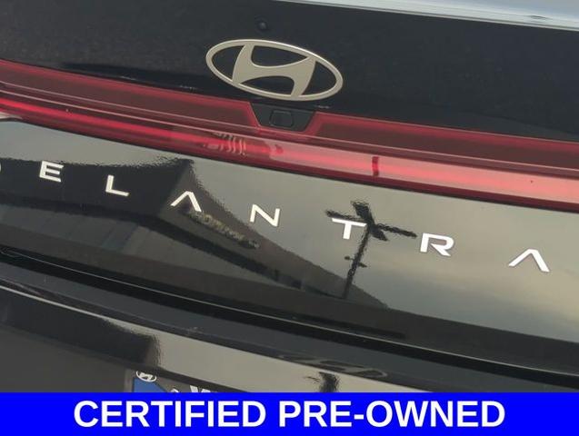 2024 Hyundai ELANTRA Hybrid Vehicle Photo in Merrillville, IN 46410