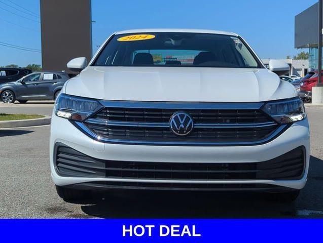2024 Volkswagen Jetta Vehicle Photo in Merrillville, IN 46410