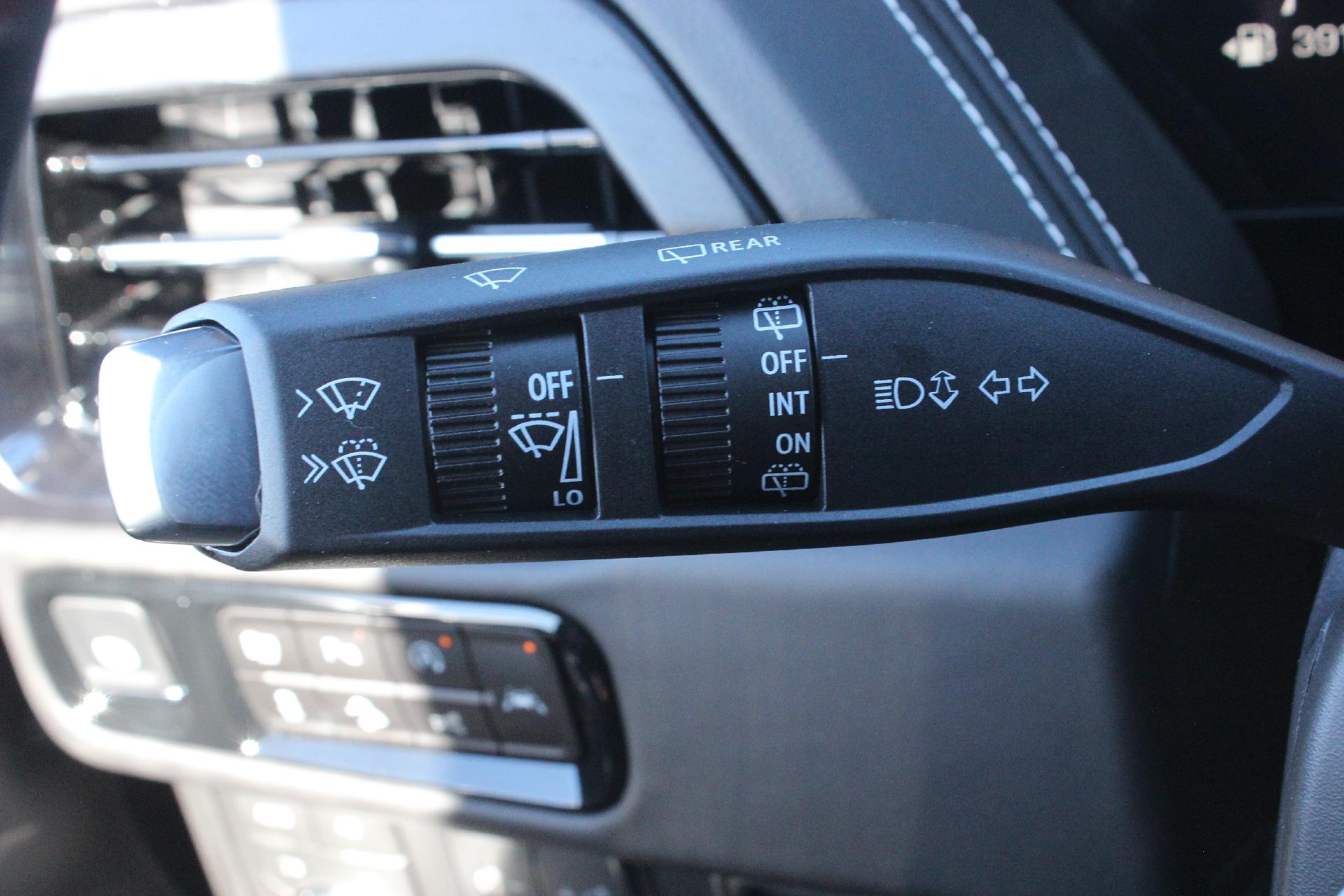 2026 GMC Yukon XL Vehicle Photo in AURORA, CO 80012-4011