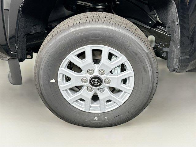 2025 Toyota Tacoma 4WD Vehicle Photo in Flemington, NJ 08822