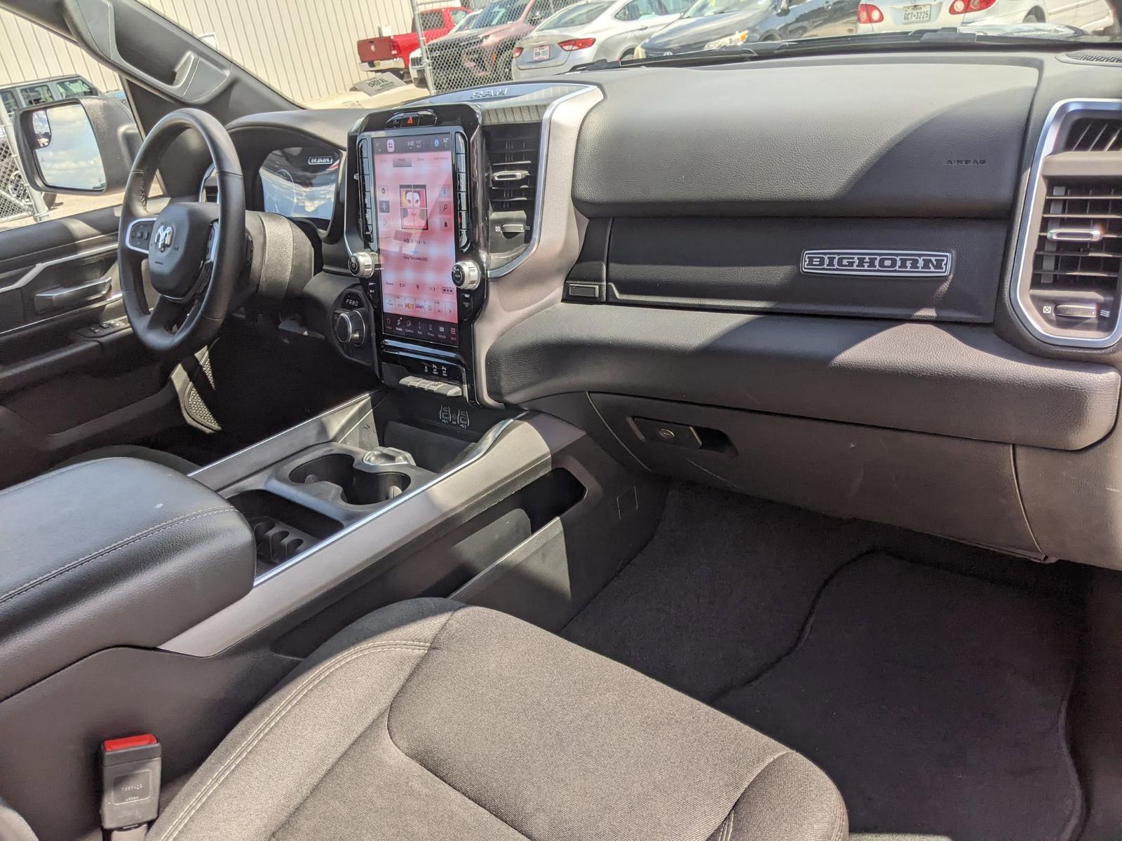 2025 Ram 1500 Vehicle Photo in Seguin, TX 78155