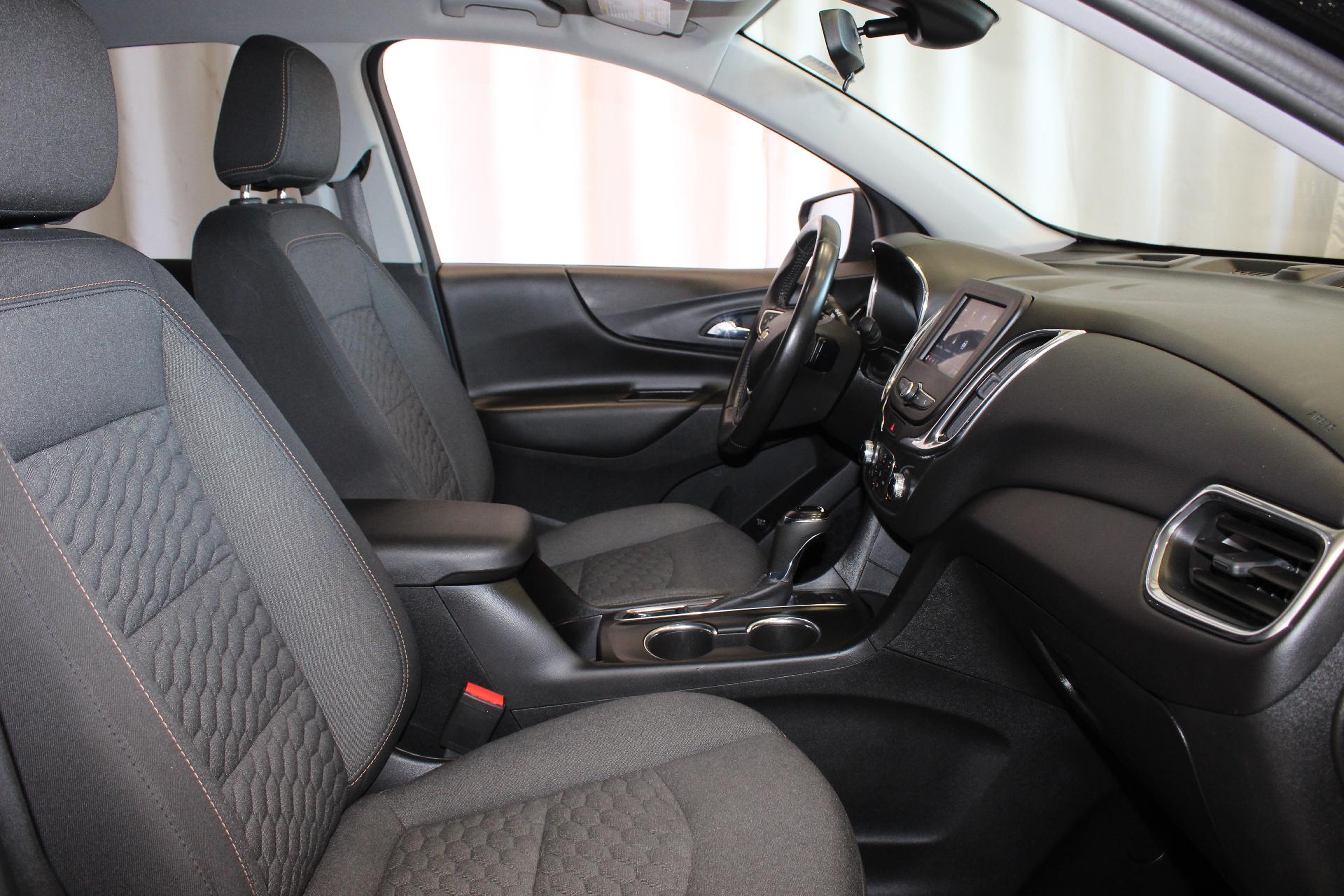 2020 Chevrolet Equinox Vehicle Photo in NORTHAMPTON, MA 01060-1120