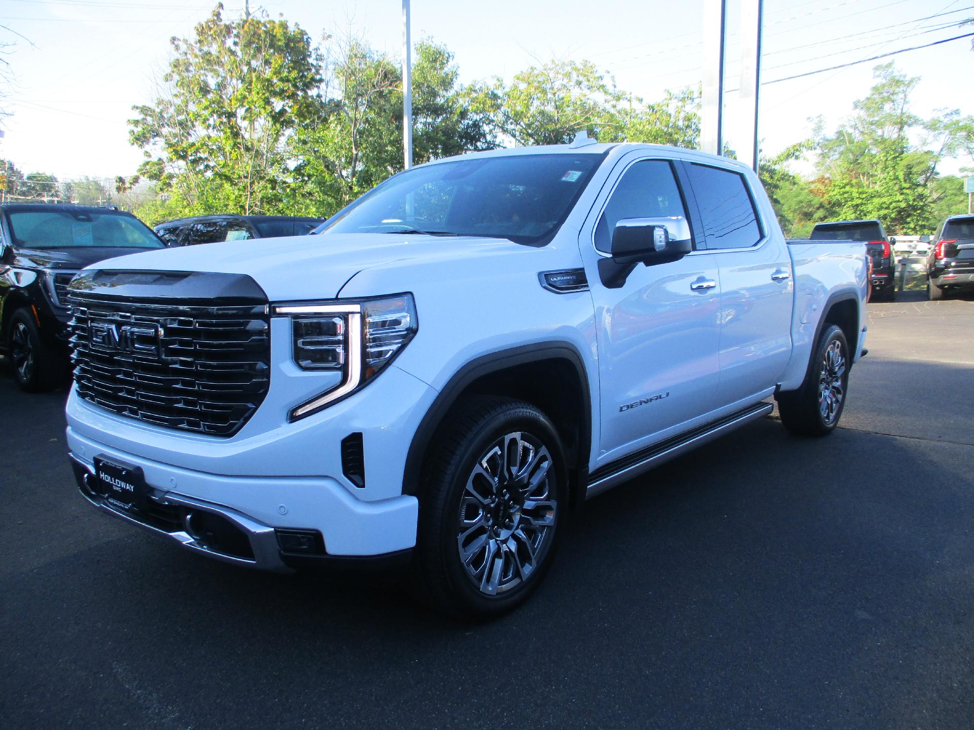 2026 GMC Sierra 1500 Vehicle Photo in PORTSMOUTH, NH 03801-4196
