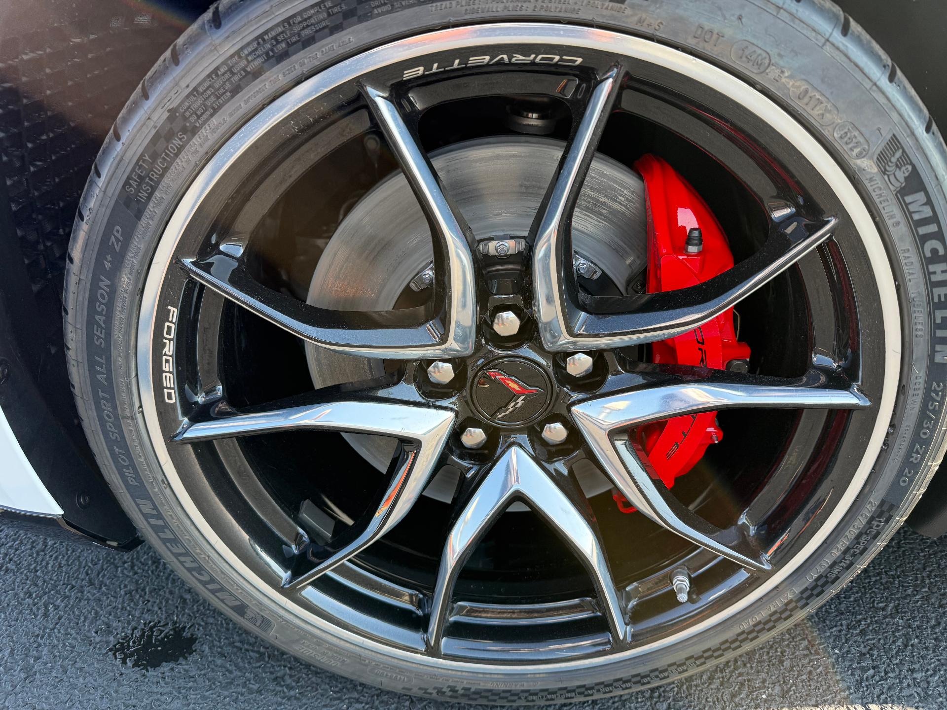 2027 Chevrolet Corvette Grand Sport photo 10 of 12