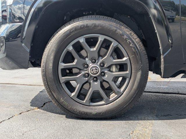 2022 Toyota Tundra 4WD Vehicle Photo in BRUNSWICK, GA 31525-1881