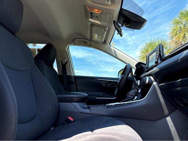 2020 Toyota RAV4 Vehicle Photo in Hinesville, GA 31313